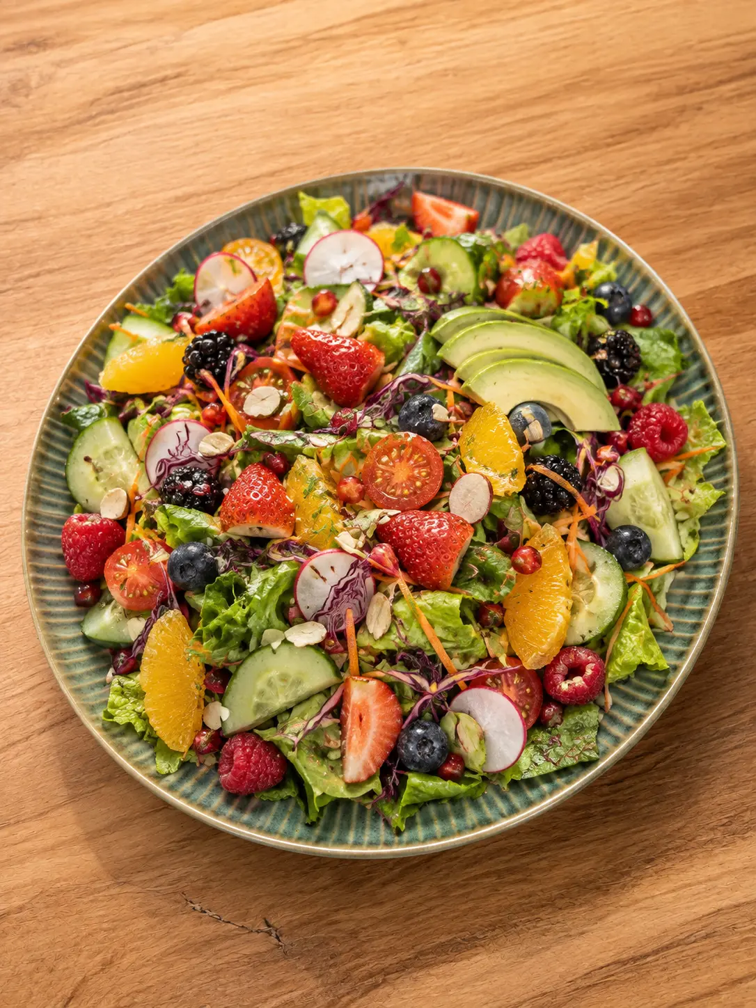 Salade de fruits et légumes frais du Gapia